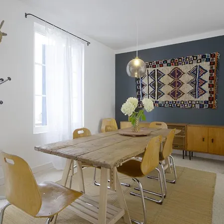 Bohemian House With Terrace And Parking 5 Min From The - Welkeys Biarriz