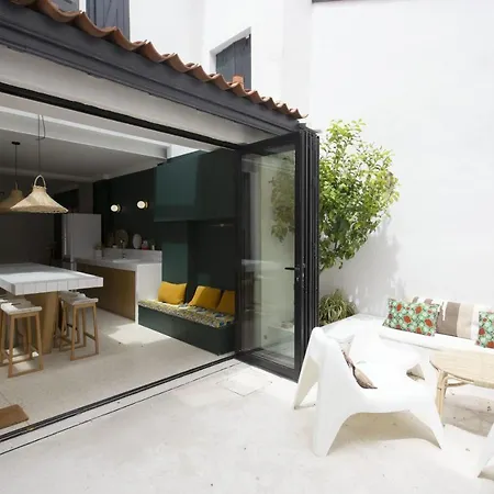Сasa de vacaciones Bohemian House With Terrace And Parking 5 Min From The - Welkeys