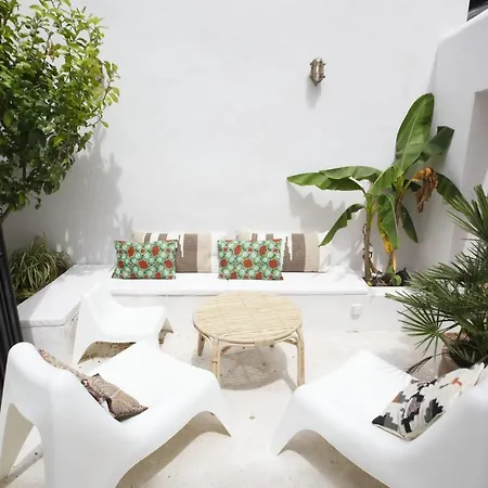 Bohemian House With Terrace And Parking 5 Min From The - Welkeys Сasa de vacaciones